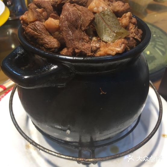 大洪特味坛焖肉