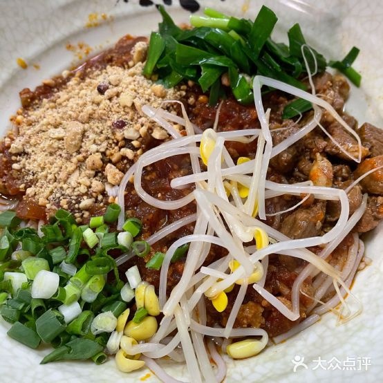 个旧人家佟市小吃店·简餐·小吃·烧烤