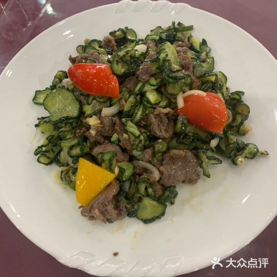 品悦美食城