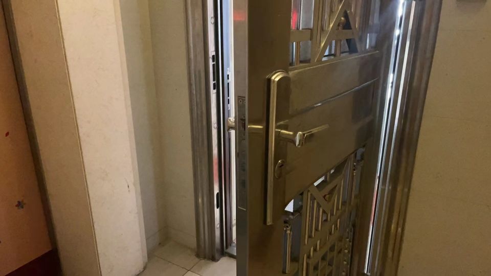 华顺开锁换锁配汽车钥匙