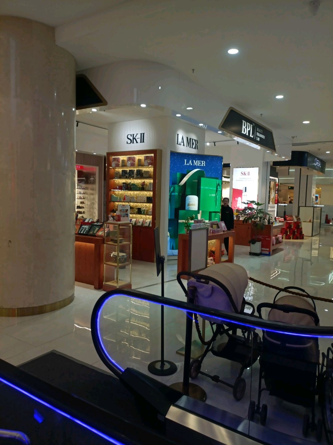 ViVi美甲美睫(金钻百货店)