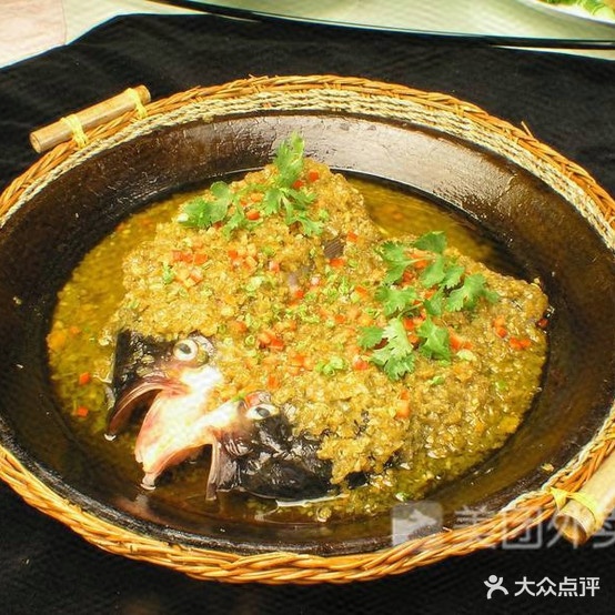 湘肴食府鱼头王(沙河店)