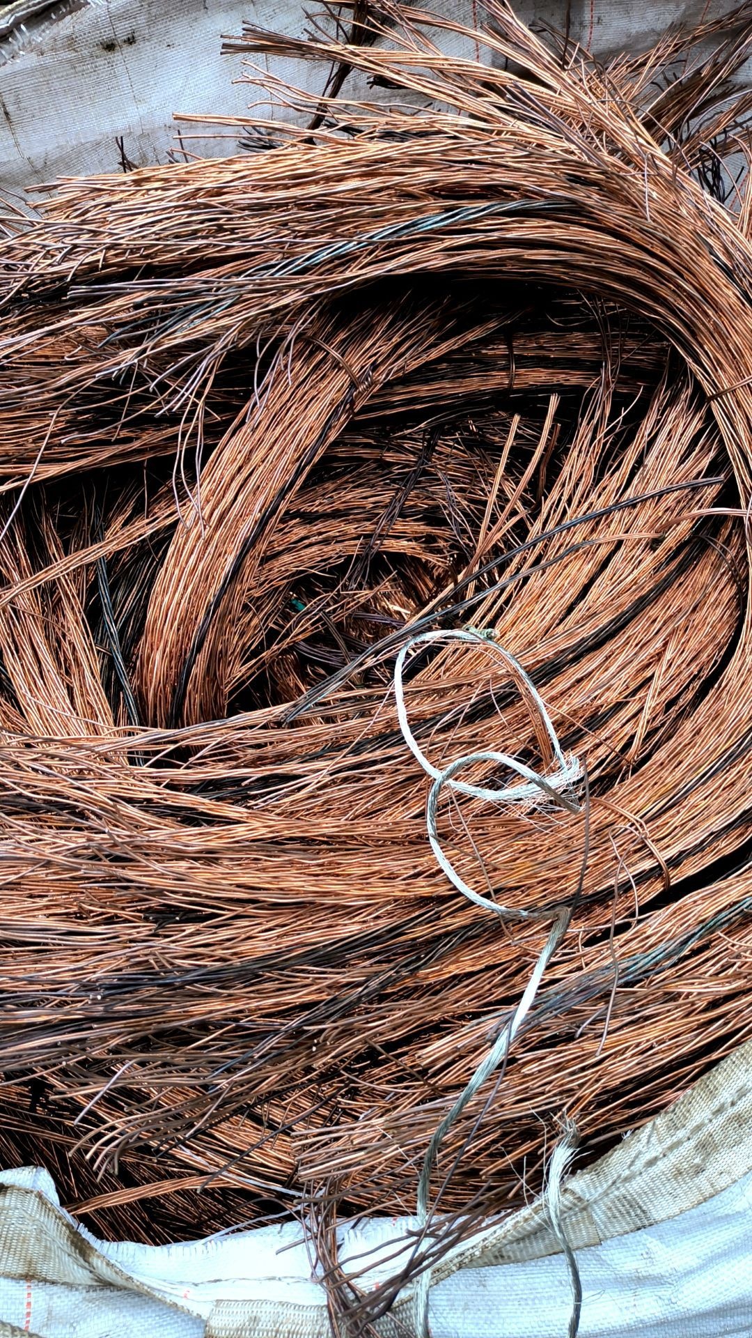 湖州鸿利再生资源回收有限公司