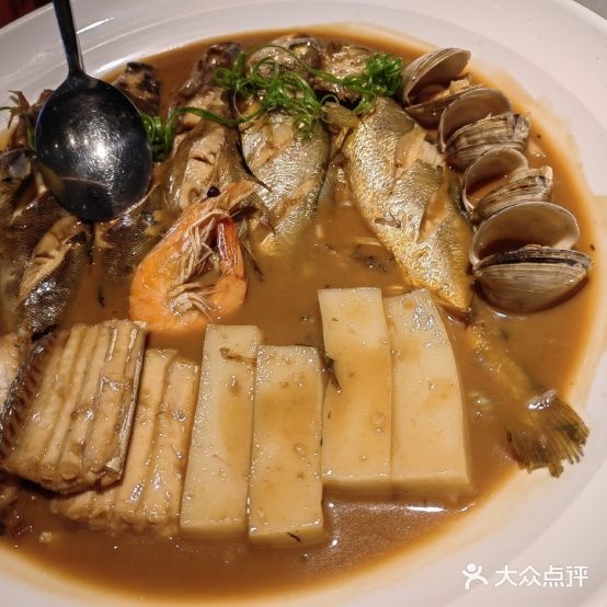 玖月海鲜·鲅鱼水饺·鲁菜·胶东海鲜(台湾街店)