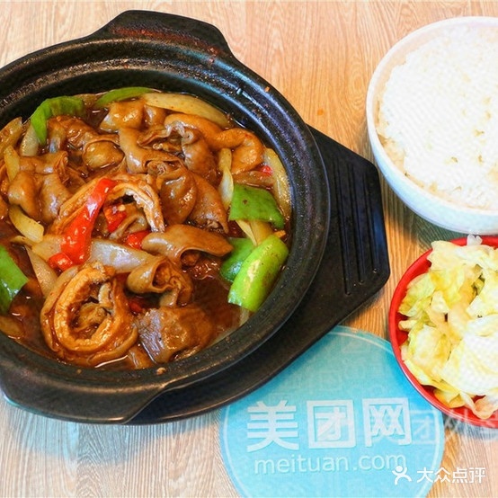百优黄焖鸡米饭