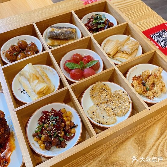 舌尖派对·四川小吃集(梦之城购物中心店)