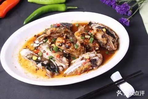 十八阁碗湘菜小炒(地王新天地店)