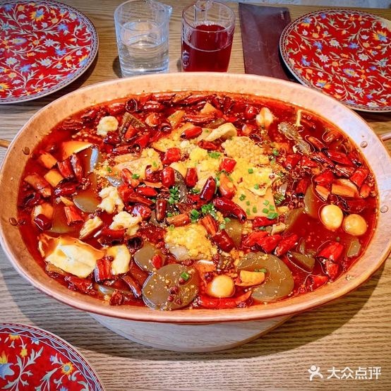 昊隐廷超级。血旺(东河御府店)