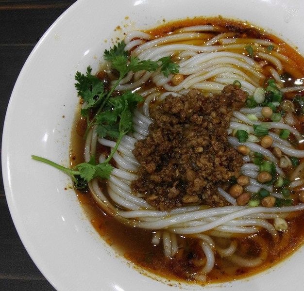 水城羊肉羊杂米粉(重庆特色面)
