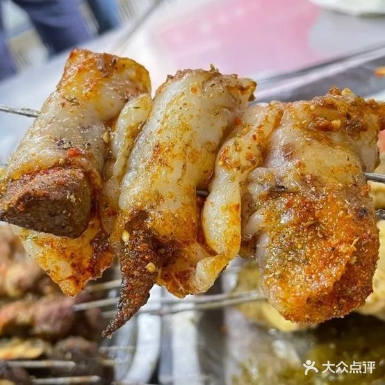 彭城老拾烧烤(凯旋门店)