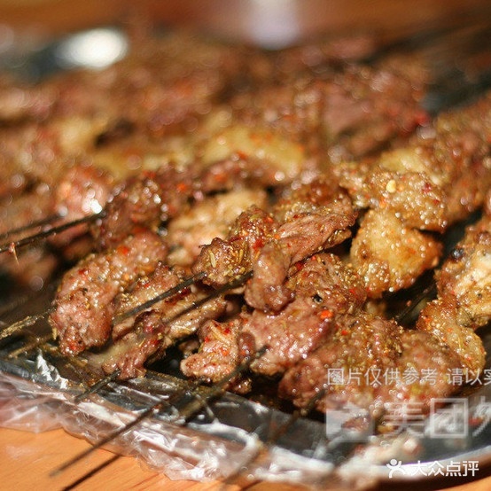 富贵大块肉海鲜(东田·青年城A区店)