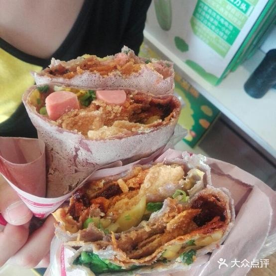 善凉煎饼摊(酸奶水果捞店)