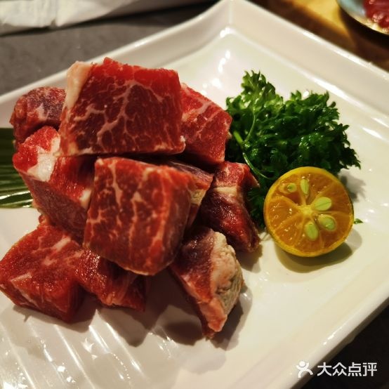 万户炭火烤肉(天伦城店)