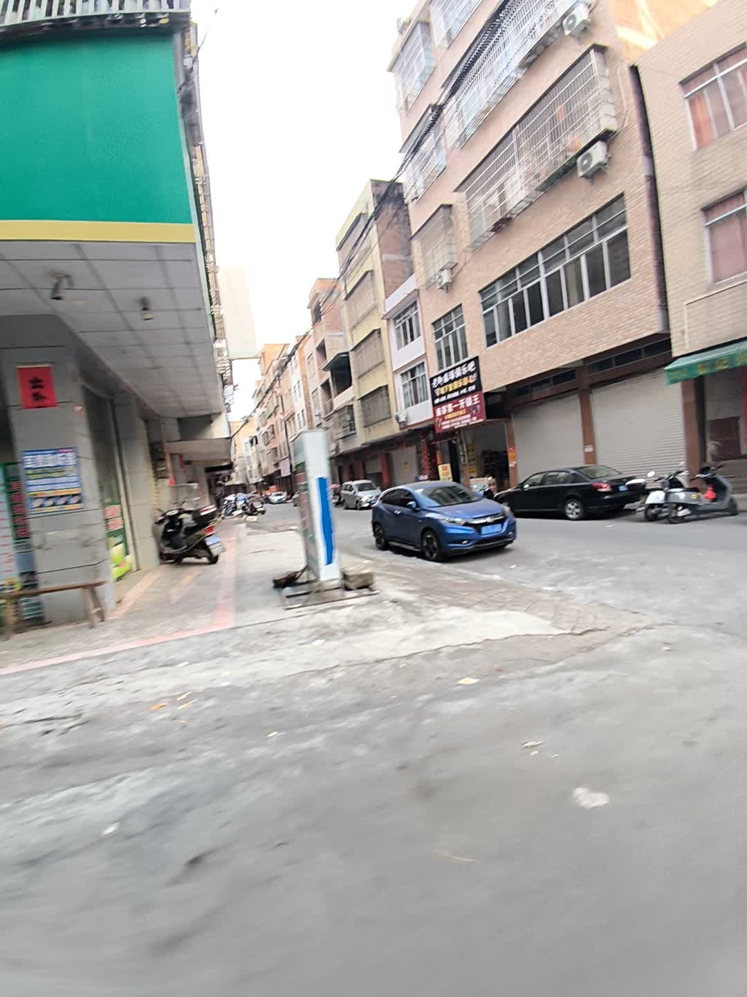 六靖旧街开锁王汽车芯片遥控器钥匙