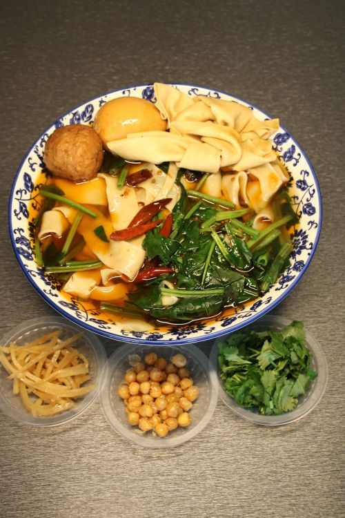 清真一一板面(汇源名居店)