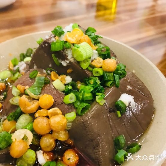 芳芳翘脚牛肉(张公桥店)