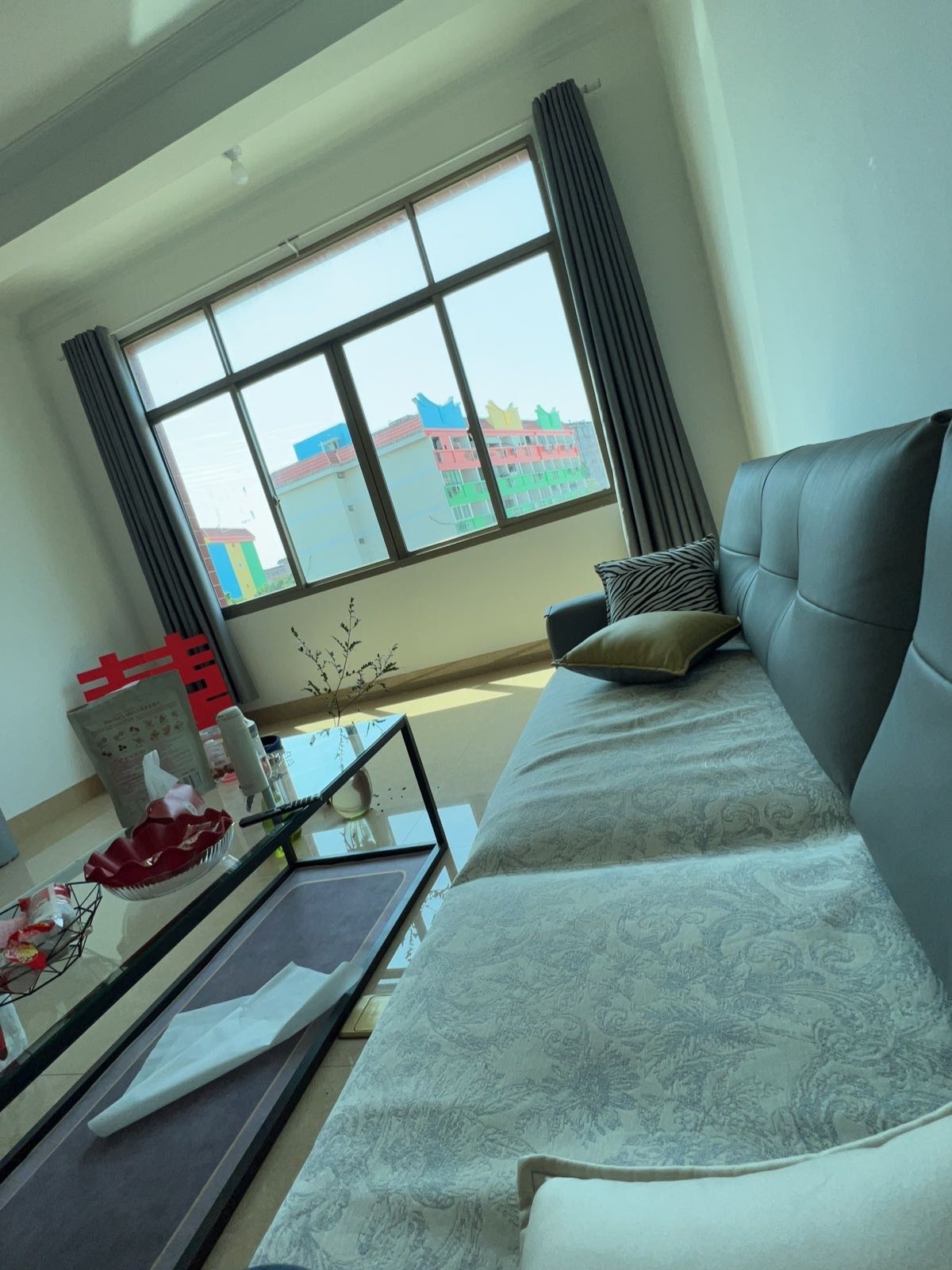 多金美甲美睫工作室