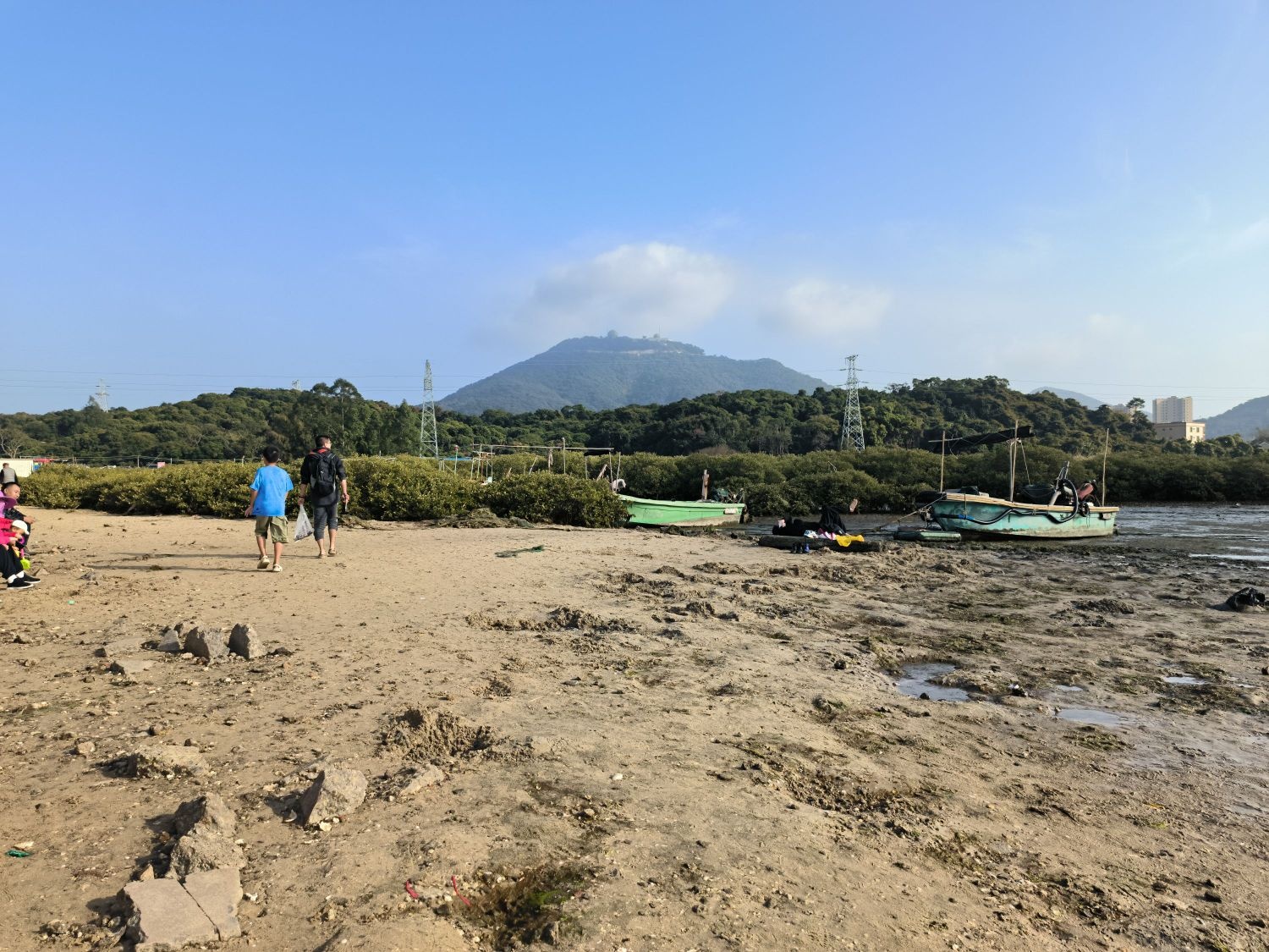 光记赶海挖螺店