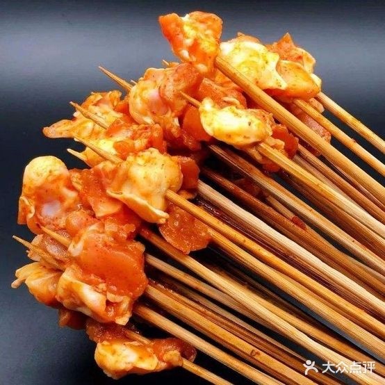 麻小二卤味串串香火(天鹅湾店)
