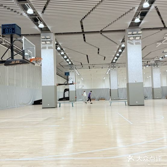 清华大学北体育馆