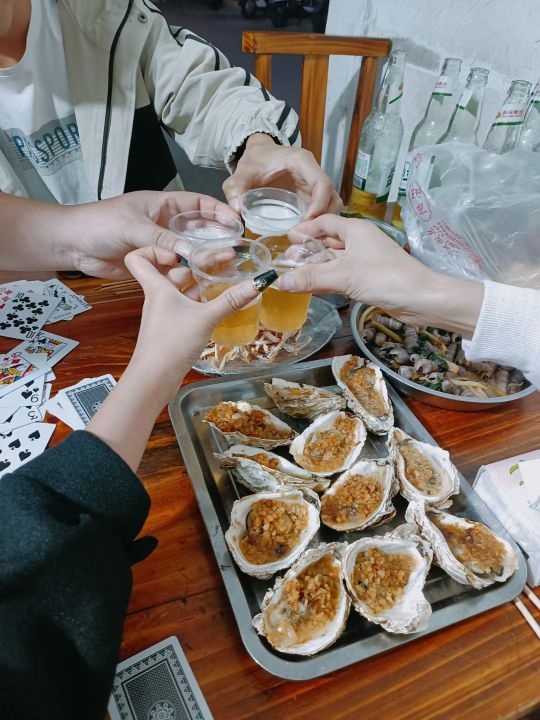 尝聚点烧烤
