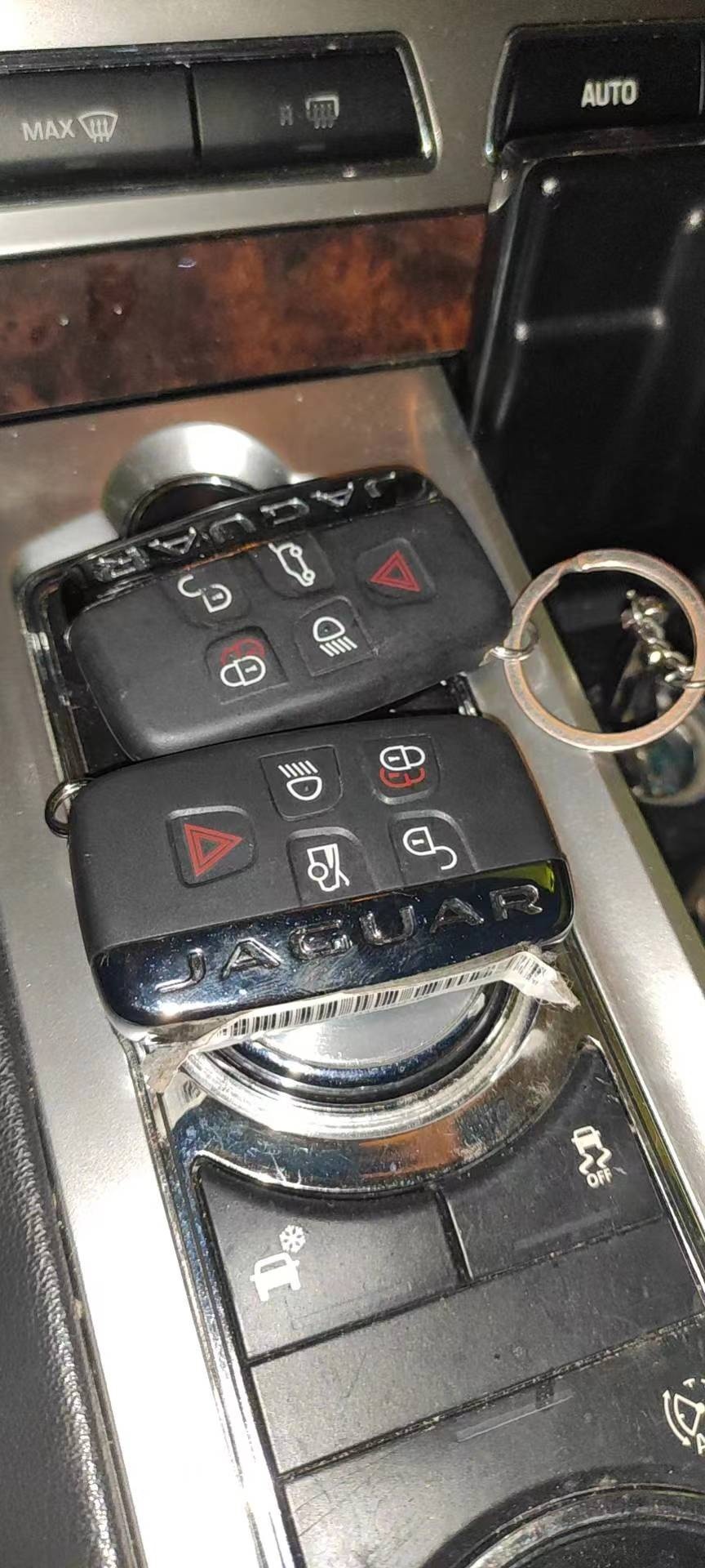 开锁配汽车钥匙