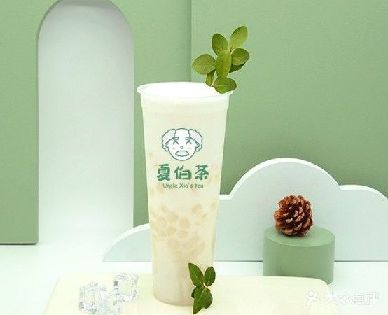 夏伯茶冰淇林与茶