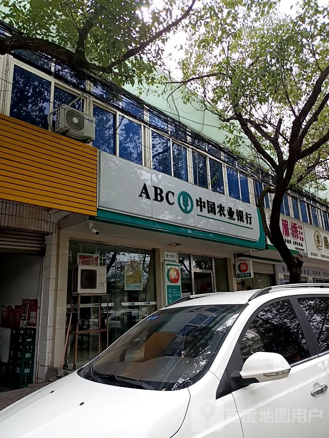 美眉绣纹绣美甲