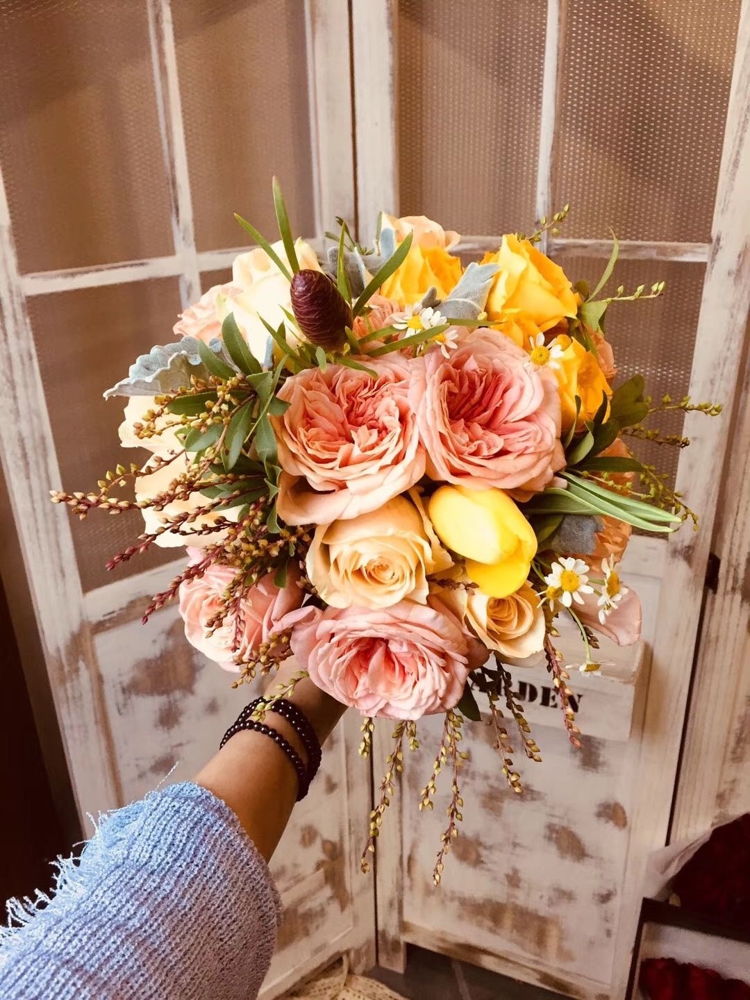 苗苗花艺(宜城广场店)