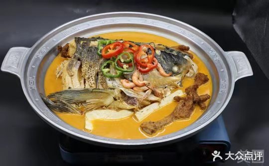 小堂菜·川香菜·新徽菜(红街中环新世界店)