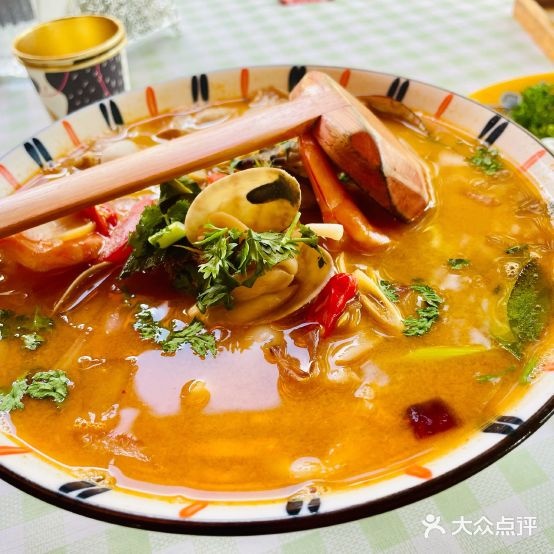 小胡梓·餐馆