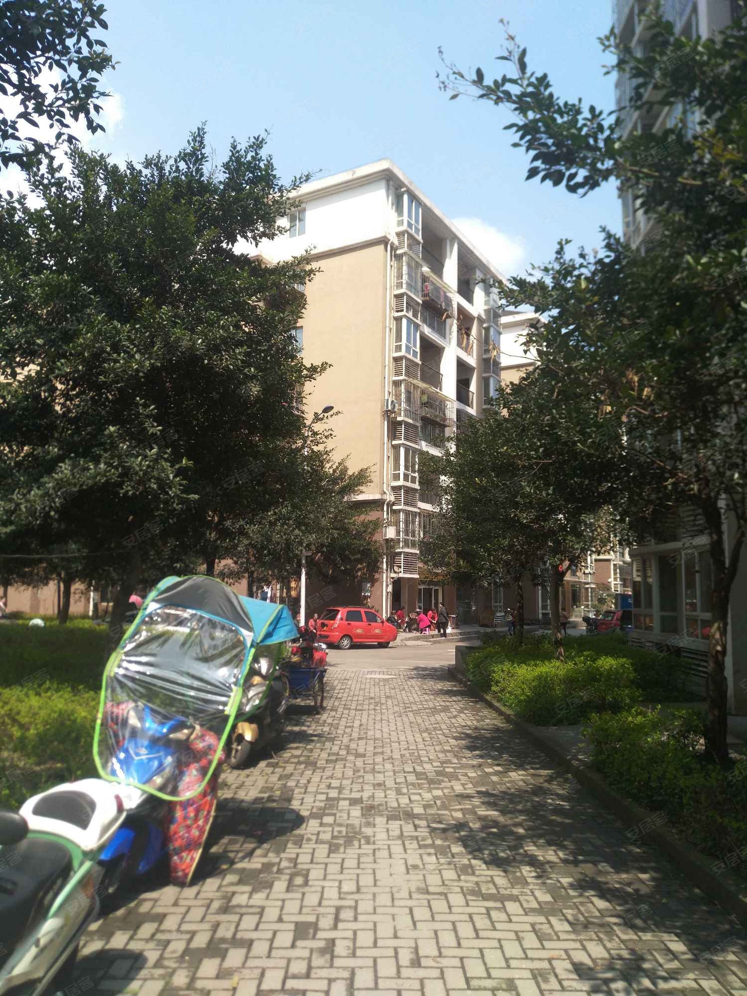 南川区南城街道金佛小区-B区