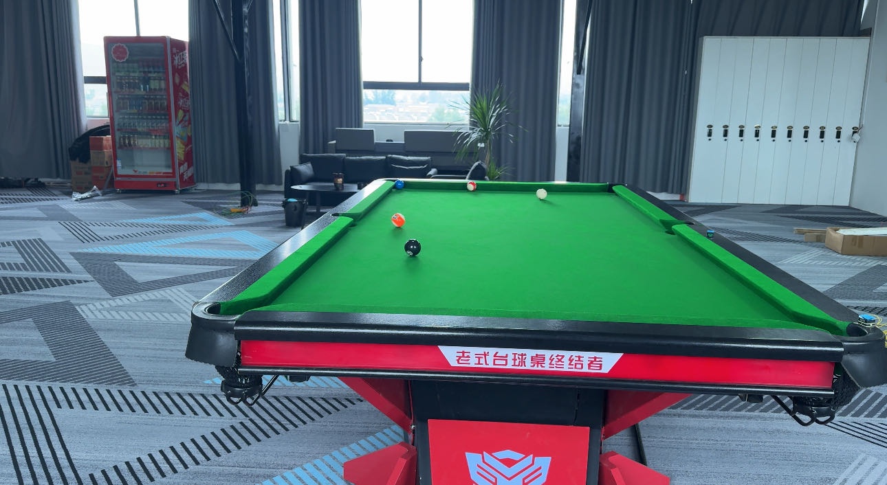 准度台球俱乐部