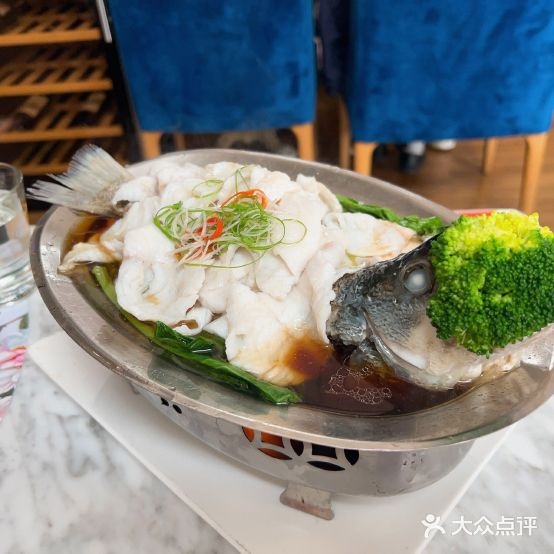花舍融合菜(八号公馆店)