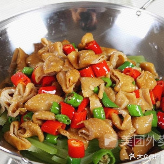 七里湘菜馆(西周路店)