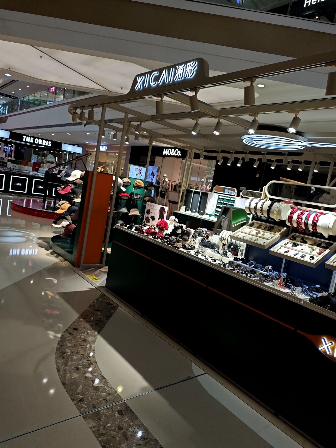 浠彩(万达广场泸州龙马潭店)