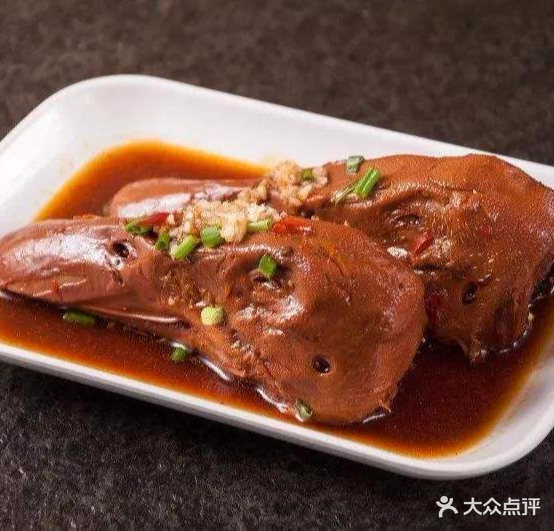 仇破抄手(文山天辰百货店)