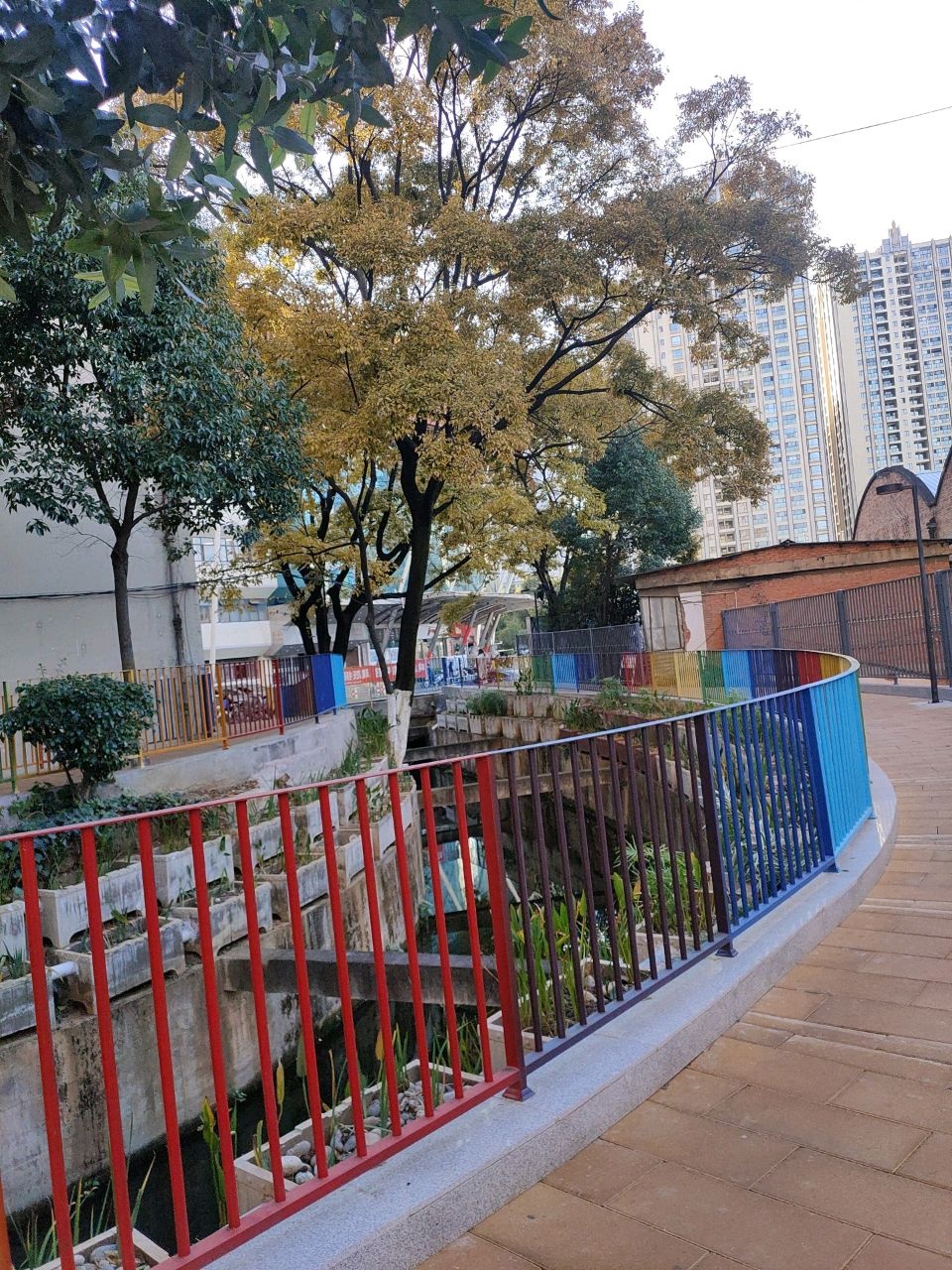 金汁河拓东小游园