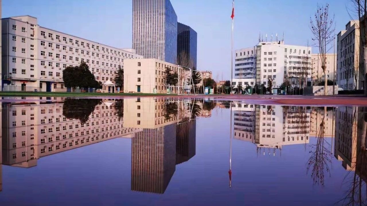 河南省工业学校