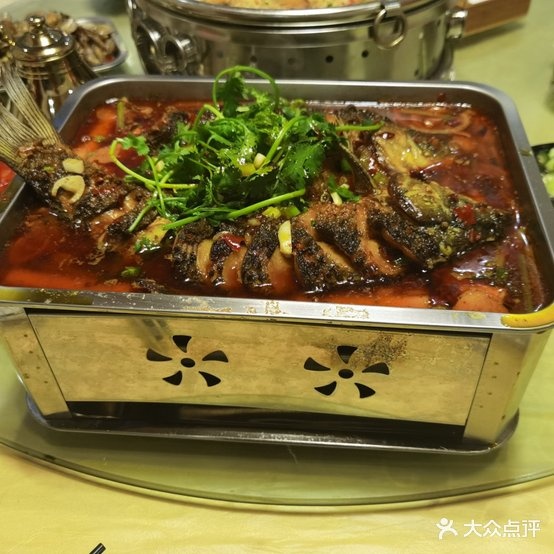 上亿海鲜大咖烤烧店(重阳路店)