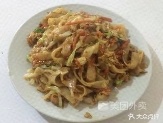 沙县小吃黄焖鸡炸弹面(城市之光店)