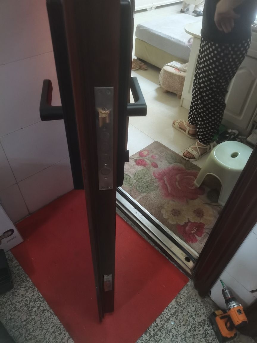 东哥开锁