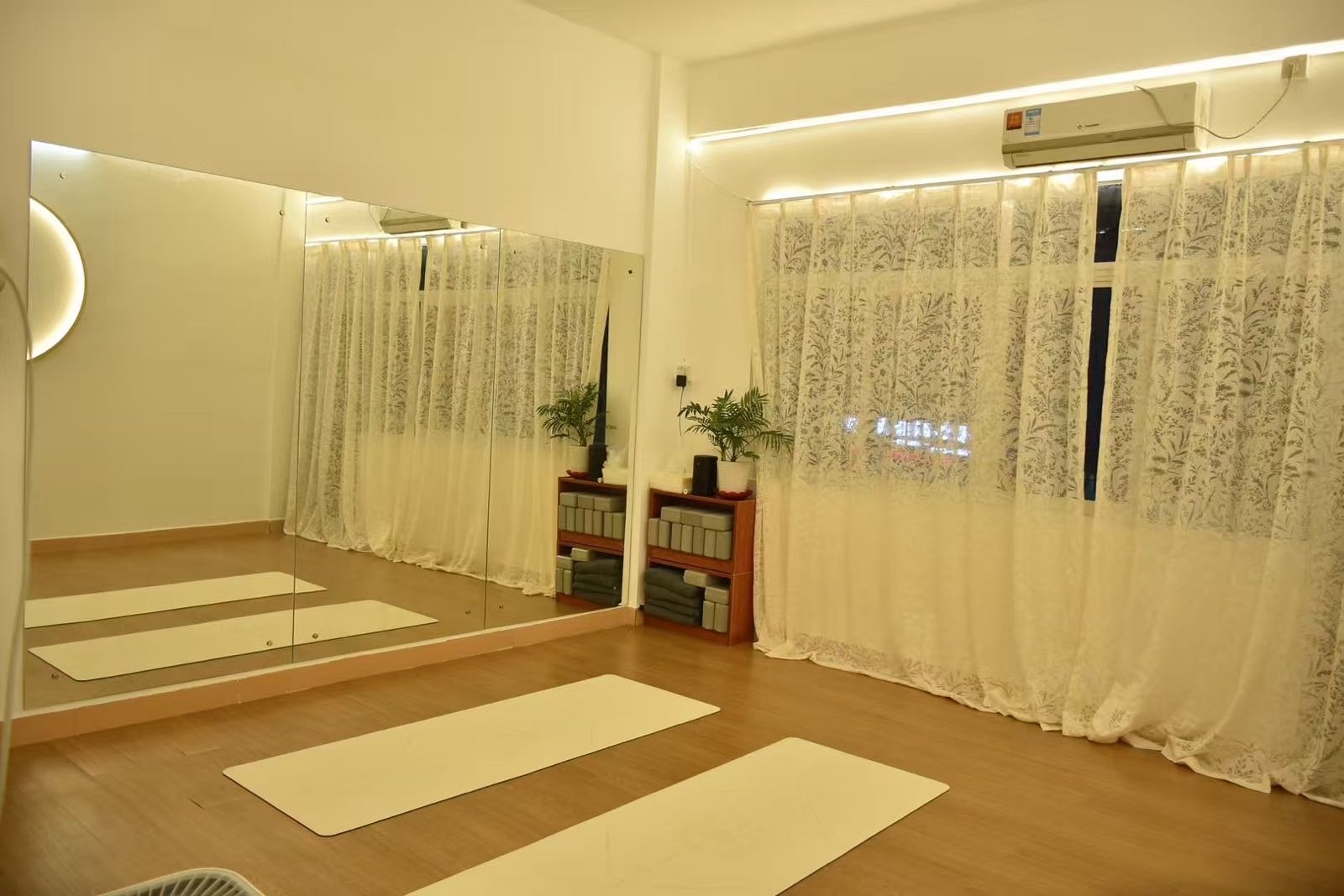 扶摇瑜伽普拉提女子塑形工作室