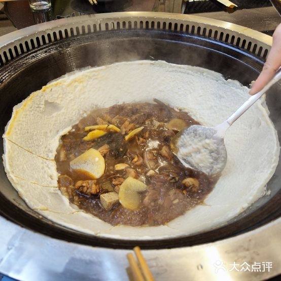 老家大锅台·地门火锅·铁锅炖(建邺文体路店)