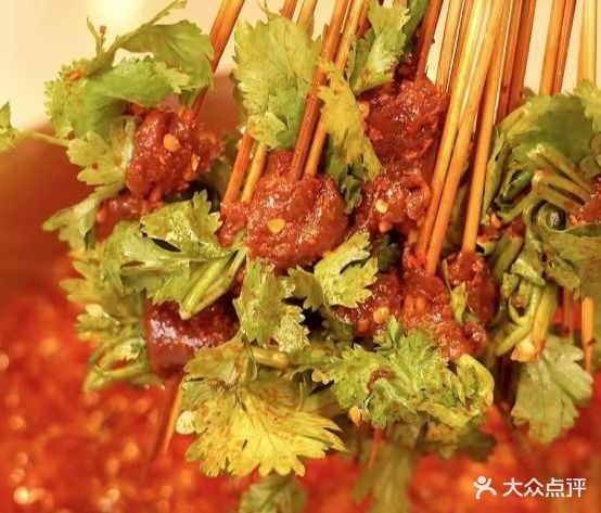 寝儿燃瀵蛊签自助串串香