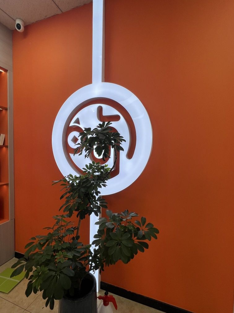 嗨小當·黄金回收·奢侈品名表回收寄卖