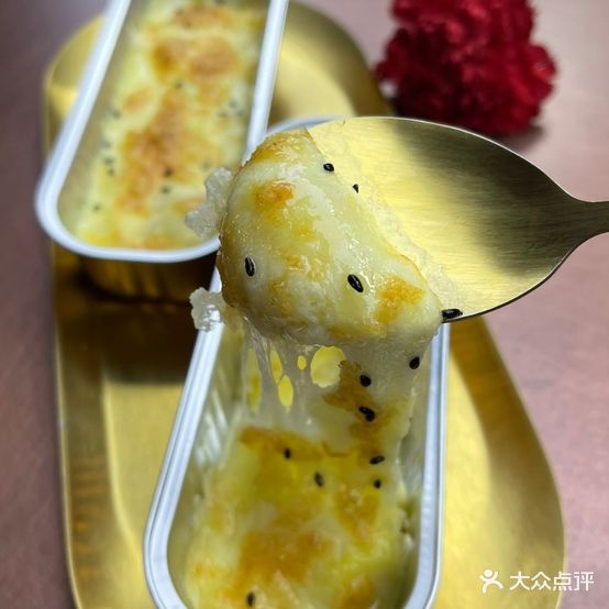 酡特亚婶黑利牛蒙烤肉料理