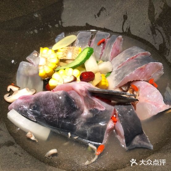 鲜潭蒸汽石锅鱼鱼(广州首店)
