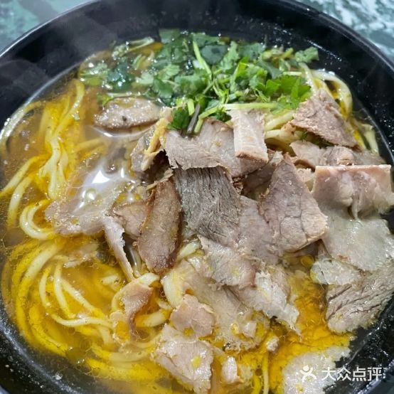 大马头拉面(黎明花园店)