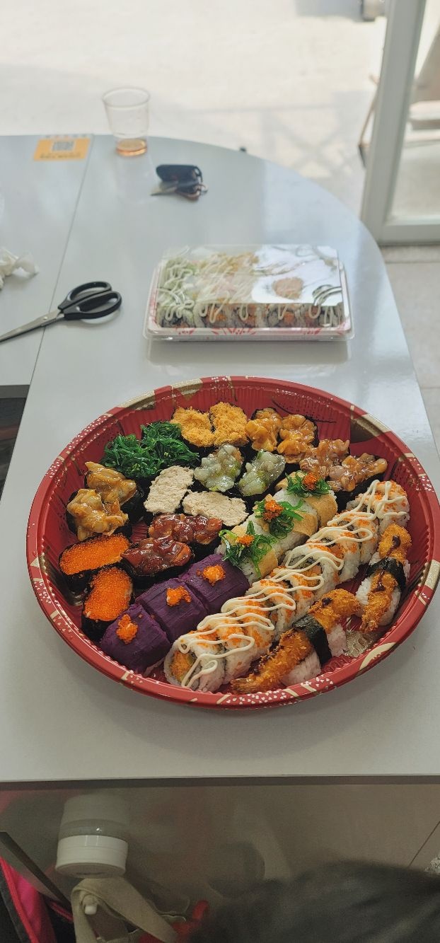纳尼寿司炸物饮料